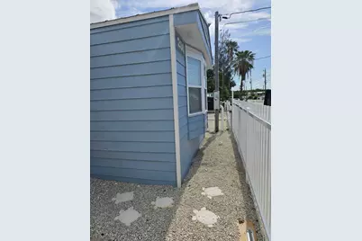 200 Buttonwood Avenue, Key Largo, FL 33037 - Photo 33