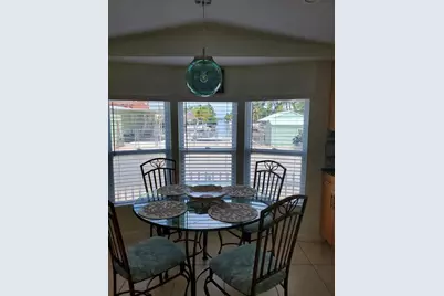 200 Buttonwood Avenue, Key Largo, FL 33037 - Photo 13