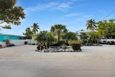17-18 Man-O-War Drive, Marathon, FL 33050 - Photo 1
