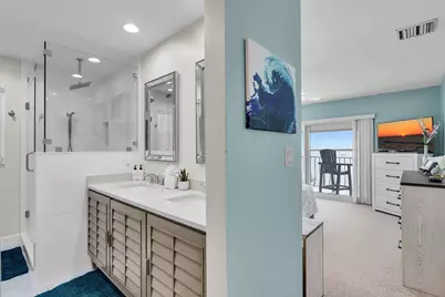 12690 Overseas Highway #APT 34, Marathon, FL 33050 - Photo 17