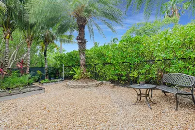 122 S Bahama Drive, Duck Key, FL 33050 - Photo 49