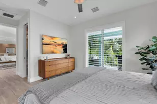 122 S Bahama Dr, Duck Key, FL 33050 - Photo 23