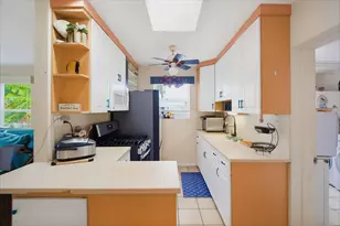 27 N Lake Dr, Summerland Key, FL 33042 - Photo 11