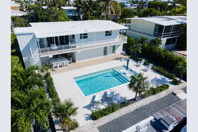 121 Severino Drive, Plantation Key, FL 33036 - Photo 1