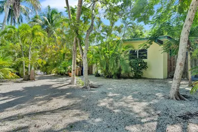 5353 Dogwood Dell Street, Marathon, FL 33050 - Photo 1
