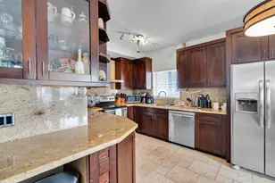 311 Buttonwood Cir, Key Largo, FL 33037 - Photo 13