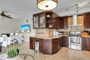 311 Buttonwood Cir, Key Largo, FL 33037 - Photo 15