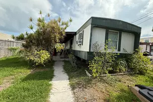 32C 10th Ave, Stock Island, FL 33040 - Photo 5