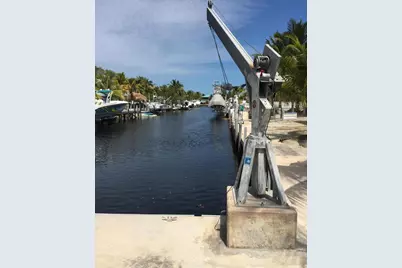 100 3rd Lane, Key Largo, FL 33037 - Photo 5