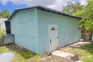 19421 Canal Dr, Sugarloaf Key, FL 33042 - Photo 19