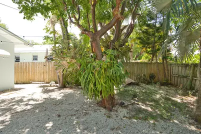 207 Hibiscus Street, Plantation Key, FL 33070 - Photo 31