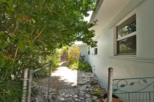 207 Hibiscus St, Plantation Key, FL 33070 - Photo 37
