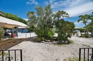 207 Hibiscus St, Plantation Key, FL 33070 - Photo 7