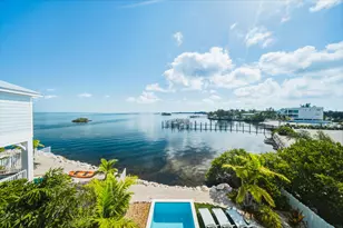 813 39th St Gulf St, Marathon, FL 33050 - Photo 1