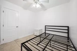 1332 Seminary St, Key West, FL 33040 - Photo 15