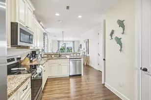 219 Sombrero Beach Rd, Marathon, FL 33050 - Photo 21