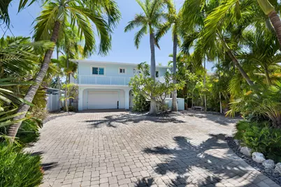 155 Plantation Avenue, Plantation Key, FL 33070 - Photo 1