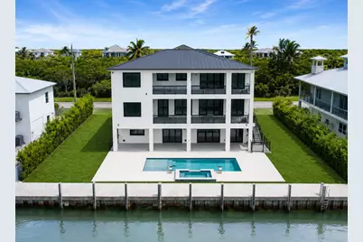 200 15th Circle, Key Colony, FL 33051 - Photo 11