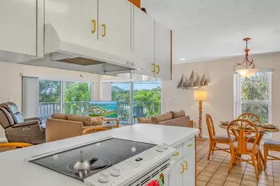 12690 Overseas Highway #APT 52, Marathon, FL 33050 - Photo 17