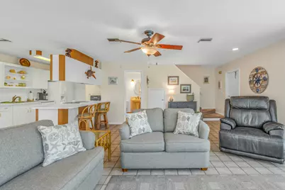 12690 Overseas Highway #APT 52, Marathon, FL 33050 - Photo 7
