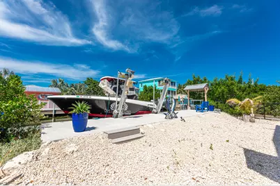 28577 Peg Leg Road, Little Torch Key, FL 33042 - Photo 27