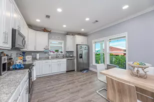 28577 Peg Leg Rd, Little Torch Key, FL 33042 - Photo 5