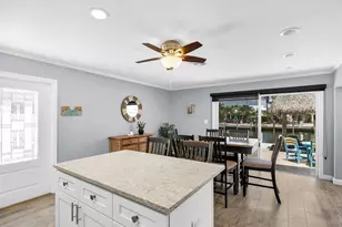370 11th St, Key Colony, FL 33051 - Photo 7