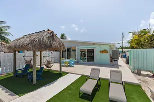 370 11th St, Key Colony, FL 33051 - Photo 29