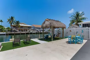 370 11th St, Key Colony, FL 33051 - Photo 25