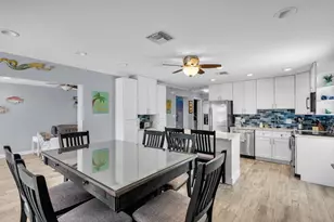 370 11th St, Key Colony, FL 33051 - Photo 3