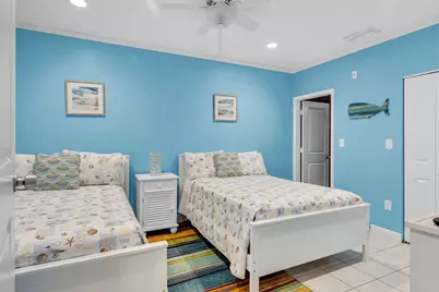 370 11th Street, Key Colony, FL 33051 - Photo 17