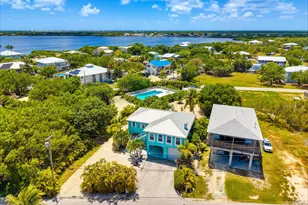 1632 Bogie Dr, Big Pine Key, FL 33043 - Photo 3