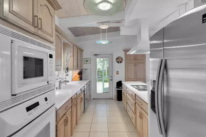 1590 Pelican, Marathon, FL 33050 - Photo 31
