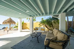 24 Beach Dr, Lower Sugarloaf Key, FL 33040 - Photo 33