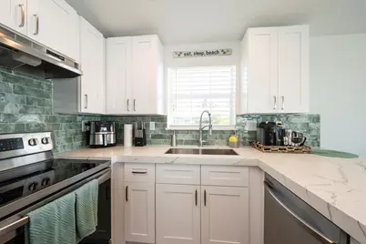 24 Beach Drive, Lower Sugarloaf Key, FL 33040 - Photo 5