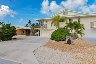 321 & 331 9th St, Key Colony, FL 33051 - Photo 5
