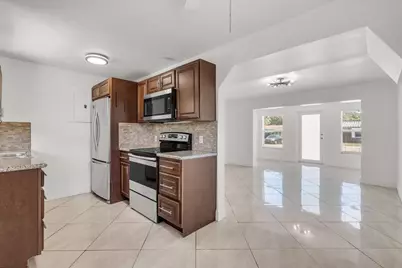 2539 Coolidge Street, Hollywood, FL 00000 - Photo 9