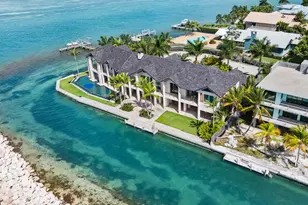 201 W Seaview Dr, Duck Key, FL 33050 - Photo 3
