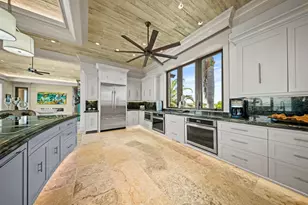 201 W Seaview Dr, Duck Key, FL 33050 - Photo 29
