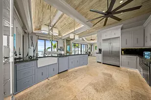 201 W Seaview Dr, Duck Key, FL 33050 - Photo 41