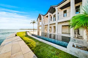 201 W Seaview Dr, Duck Key, FL 33050 - Photo 9
