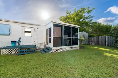 31439 Avenue A, Big Pine Key, FL 33043 - Photo 1