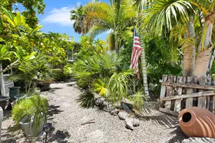 895 Ellen Dr, Key Largo, FL 33037 - Photo 33
