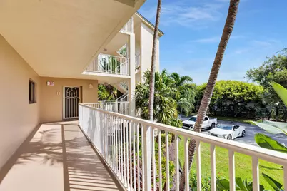 1133 W Ocean Drive #12, Key Colony, FL 33051 - Photo 35