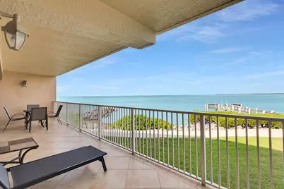 1133 W Ocean Drive #12, Key Colony, FL 33051 - Photo 5