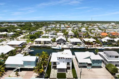 129 Marina Avenue, Key Largo, FL 33037 - Photo 15