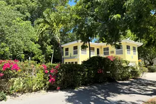 140 S Bay Harbor Dr, Key Largo, FL 33037 - Photo 3