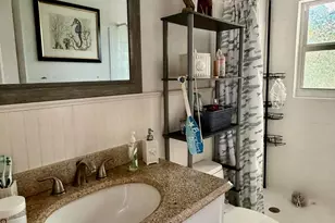 140 S Bay Harbor Dr, Key Largo, FL 33037 - Photo 19