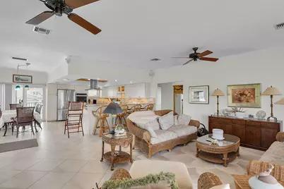 364 E Seaview Drive, Duck Key, FL 33050 - Photo 15
