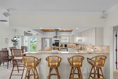 364 E Seaview Drive, Duck Key, FL 33050 - Photo 17